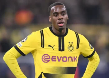Bayern Munich had no chance! Jamie Gittens offer was too little too late as sporting director called Borussia Dortmund after new Chelsea signing had already completed medical