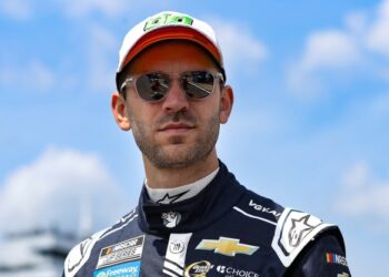 Jimmie Johnson Addresses Likelihood of Daniel Suárez Driving for Legacy After Trackhouse Split
