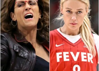 10 minutes ago: Fever head coach Stephanie White shatters the silence with a fiery statement defending Sophie Cunningham:  “What’s happening to her is a crime against basketball — a blatant betrayal of everything this sport stands for. How can people be so cruel? Criticizing a 32-year-old woman who’s carried this entire franchise on her back, shows up every single week, gives everything she has, never asks for attention, never blames anyone — just tries to win for the Indiana Fever?  To me, Sophie Cunningham is one of the greatest competitors this league has ever seen — and instead of tearing her down every time the team struggles, people should be standing behind her.”  — Stephanie W……