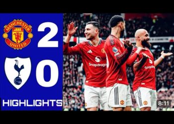 MANCHESTER UNITED STORM TO 2-0 WIN OVER TOTTENHAM HOTSPUR AT OLD TRAFFORD